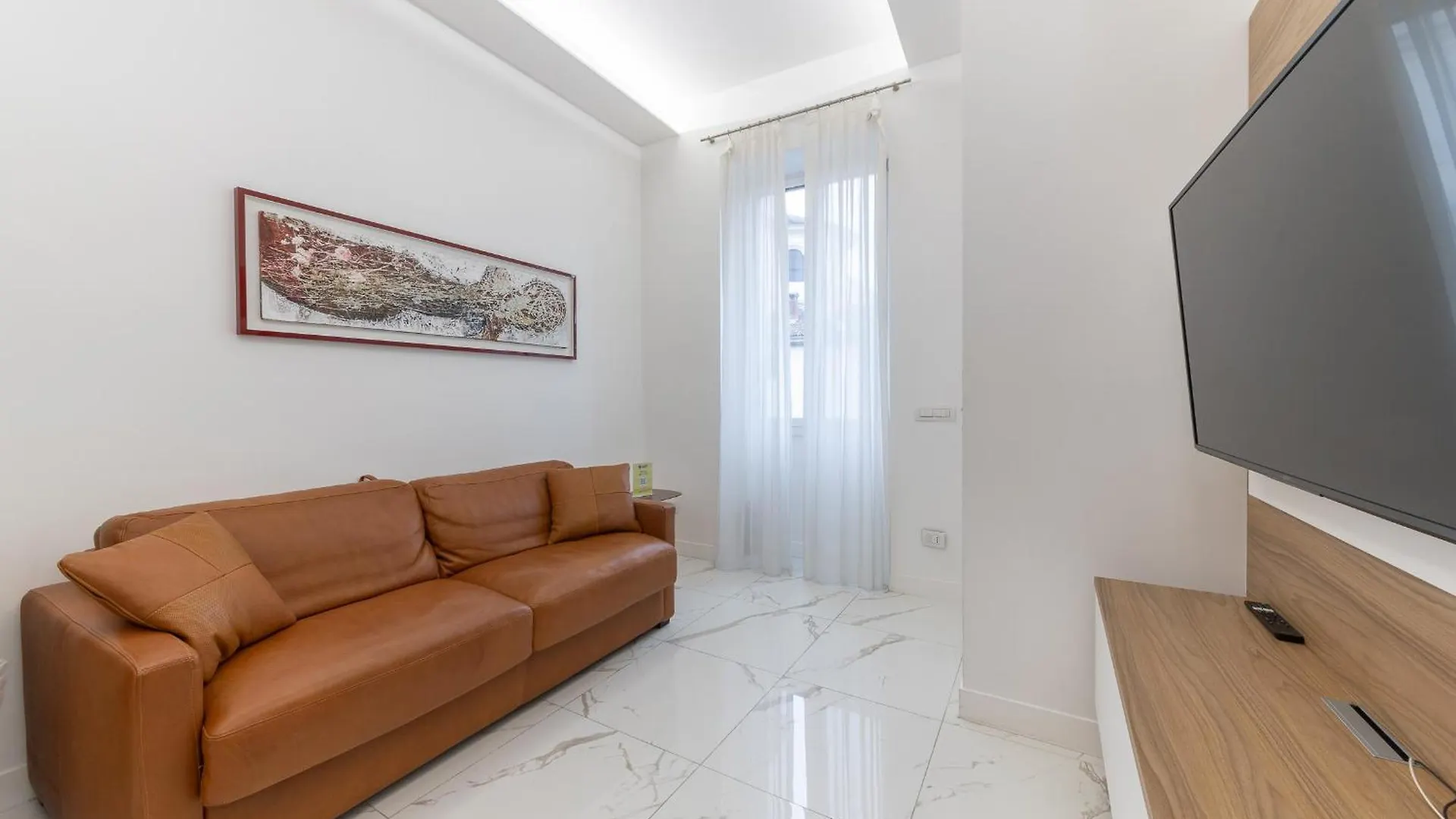 Milan Downtown Apartments 0*,  إيطاليا